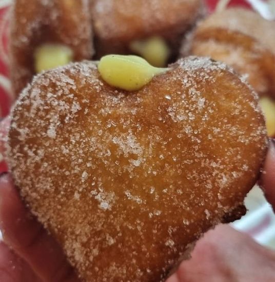 BOMBOLONI A CUORE – IMPASTO SENZA UOVA